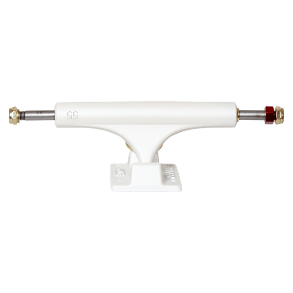 ACE AF1 55/8.5 SATIN WHT/GOLD HW TRUCKS SET