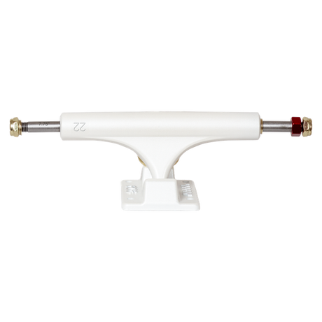 ACE AF1 22/7.75 SATIN WHT/GOLD HW TRUCKS SET