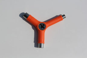 Social Skate Tool Threader Red