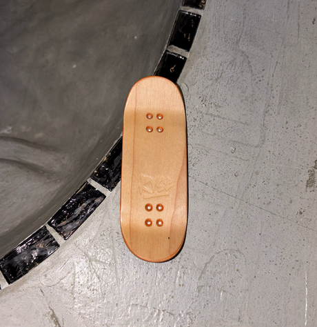 RYSE Broadcast Fingerboard Deck Black 34mm OG Midgard