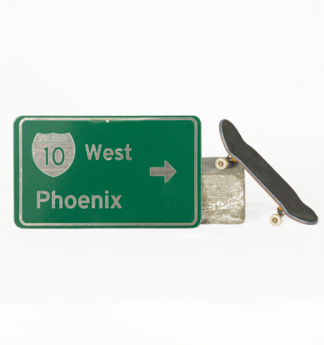 GrindRight Freeway Street Sign Silver 5x3"