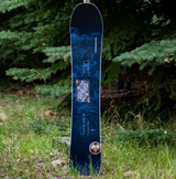 Never Summer Valhalla Snowboard 2027 Black Blue 160