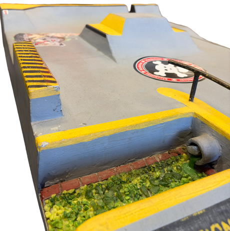 NUK WU FINGERBOARD PARK Grey Yellow 2x5